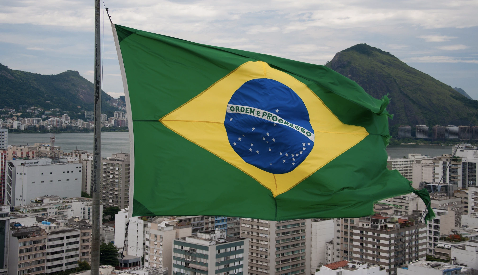 Brazili&euml; Klaagt TikTok, Kwai, En Meta Aan Vanwege Veiligheidszorgen Voor Minderjarigen