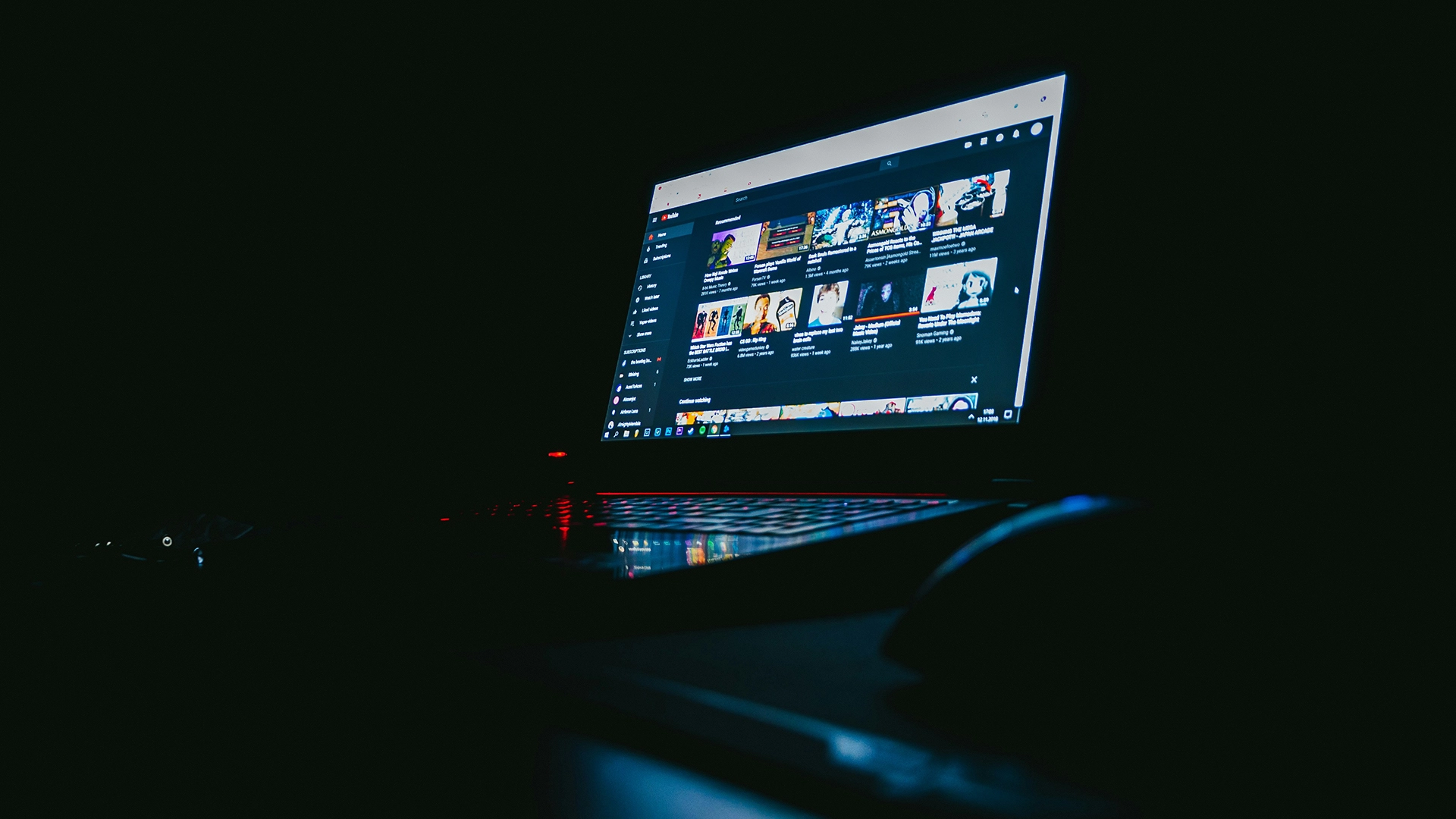 YouTube gebruikte stiekem AI om de video&rsquo;s van makers te veranderen zonder toestemming